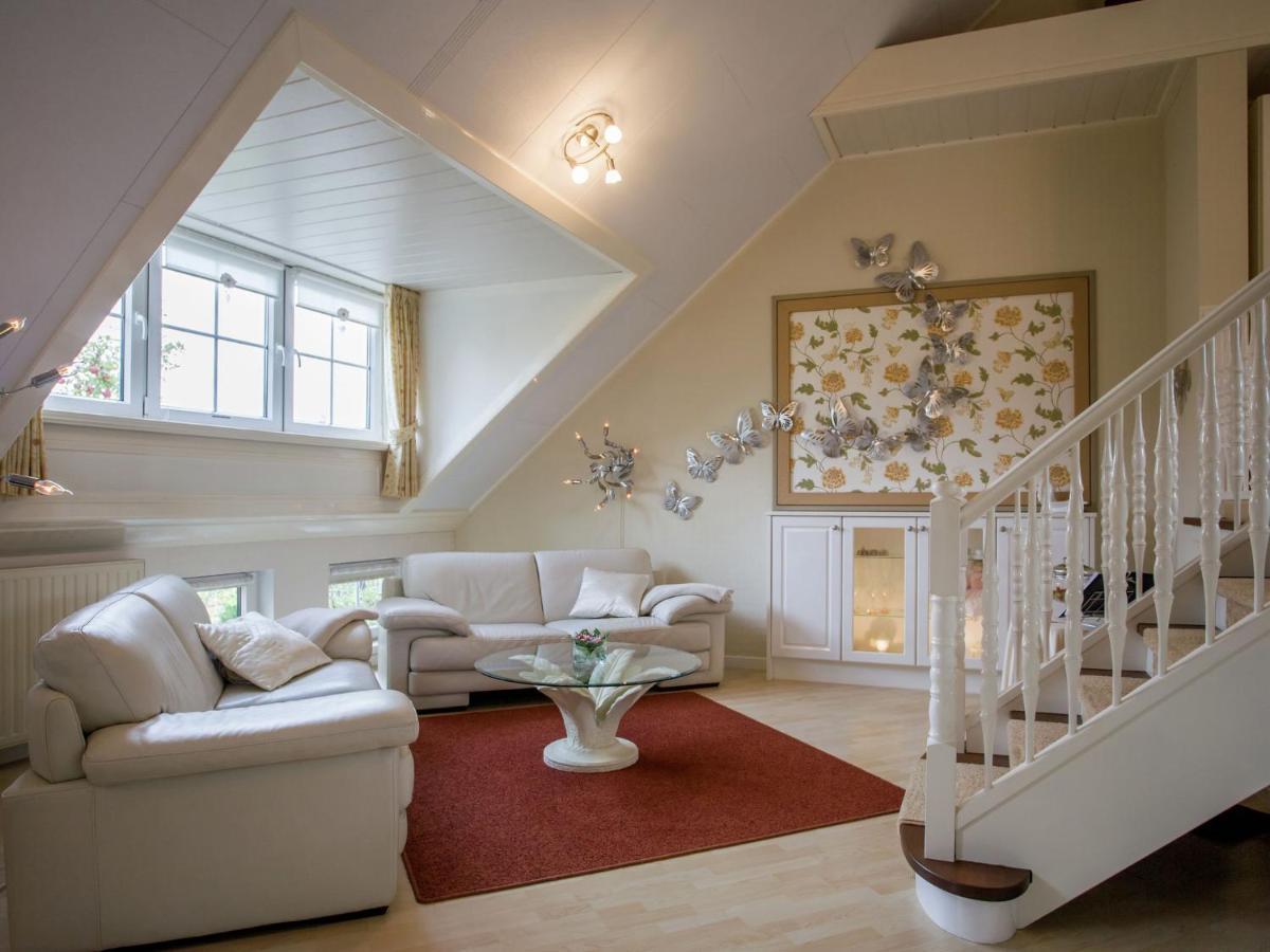 Boutique Apartment In Ritthem With Terrace Eksteriør billede