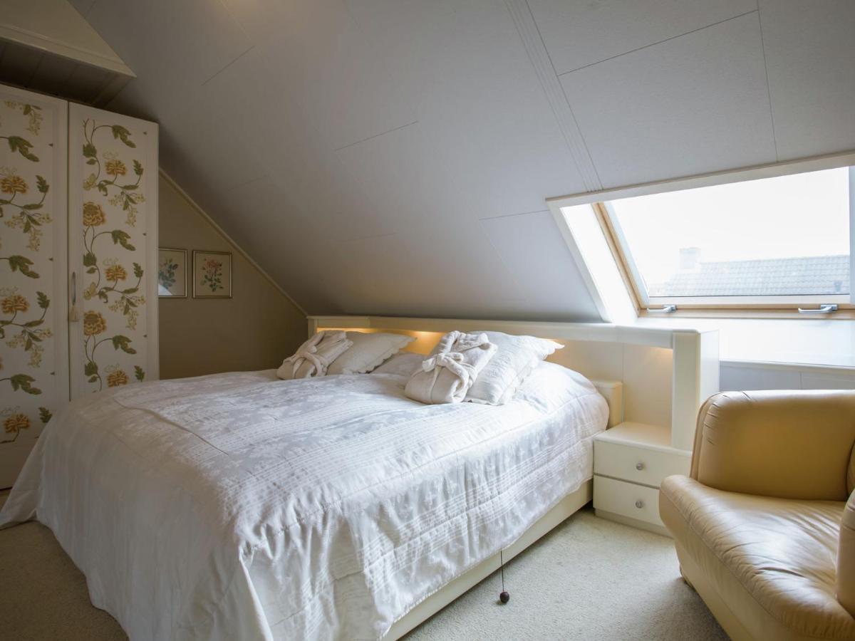 Boutique Apartment In Ritthem With Terrace Eksteriør billede